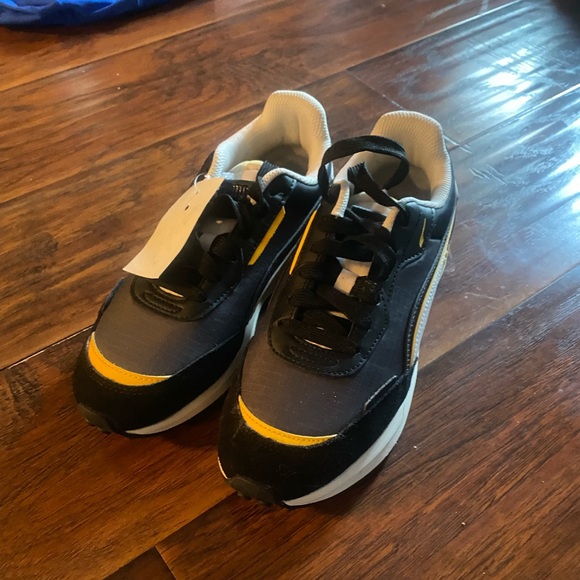 Puma City Rider Electric Sneaker - Picture 3 of 5